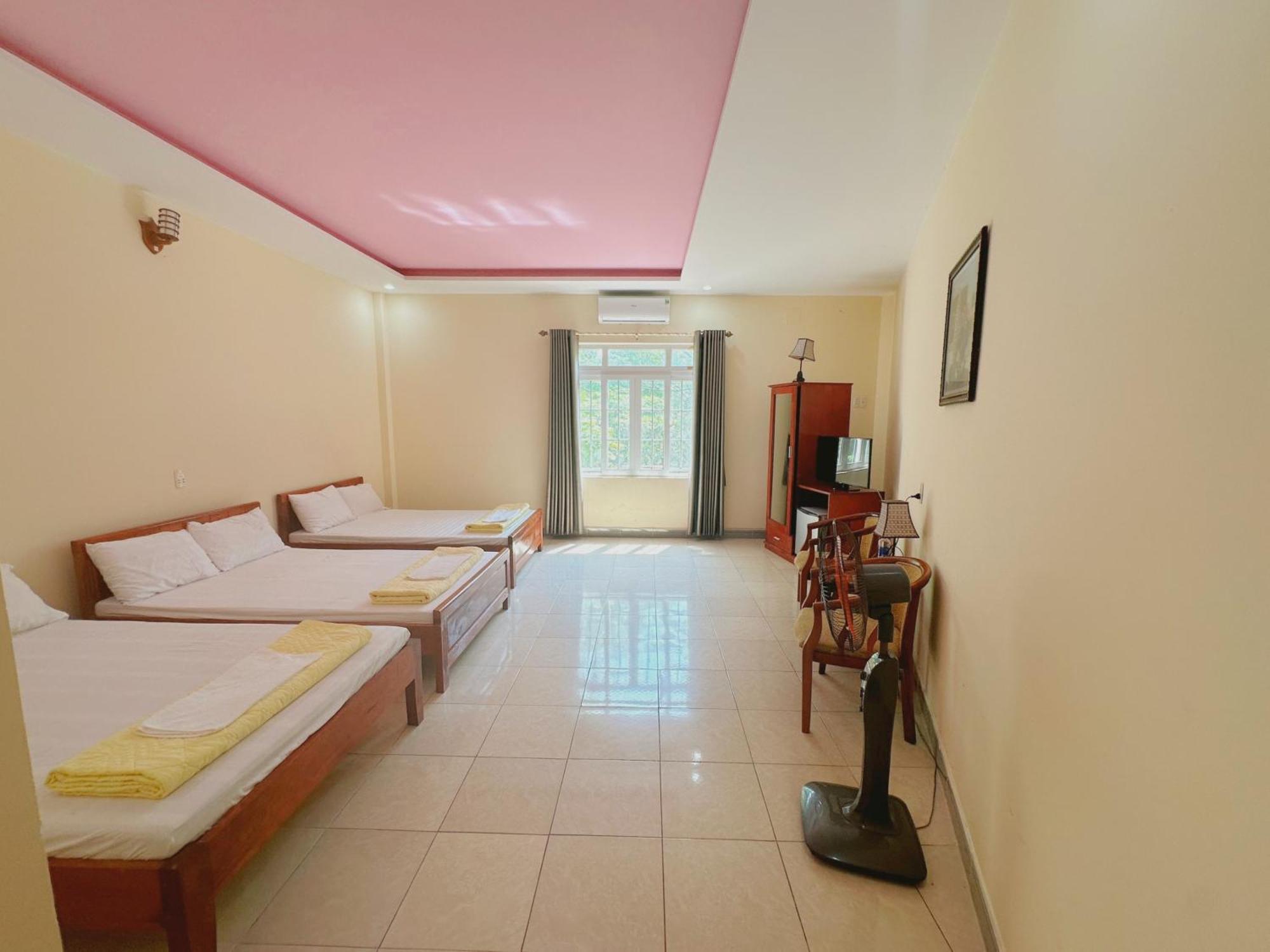 Hai Yen Hotel Quang Binh 동허이 외부 사진